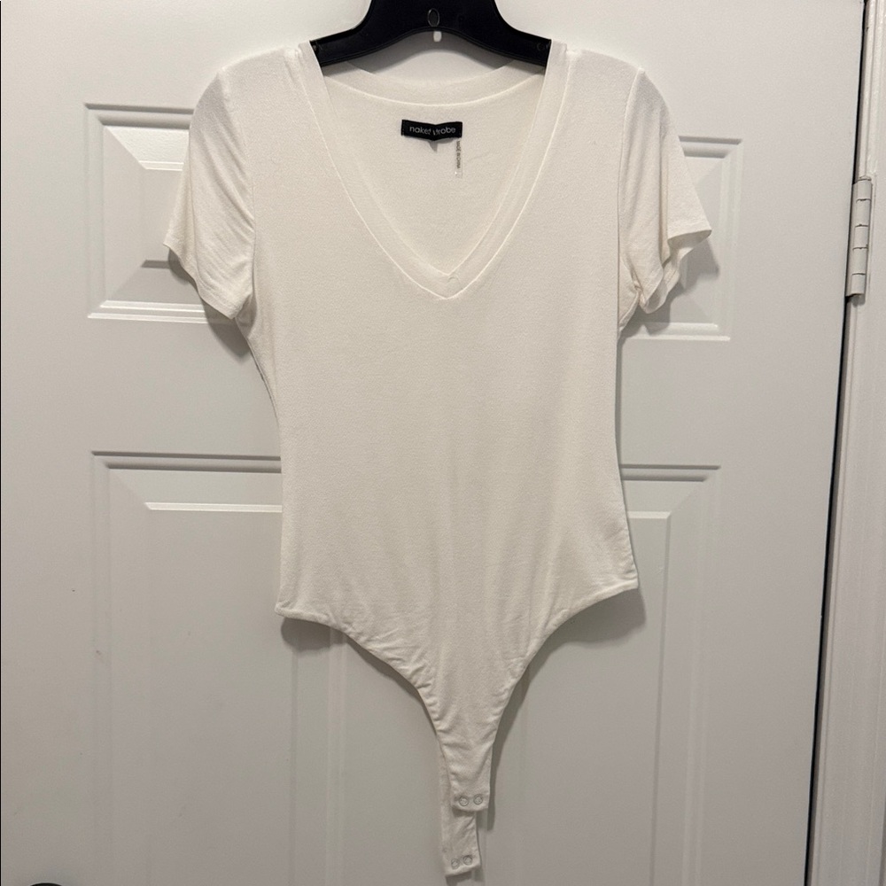 Naked Wardrobe Classic White V-Neck Bodysuit